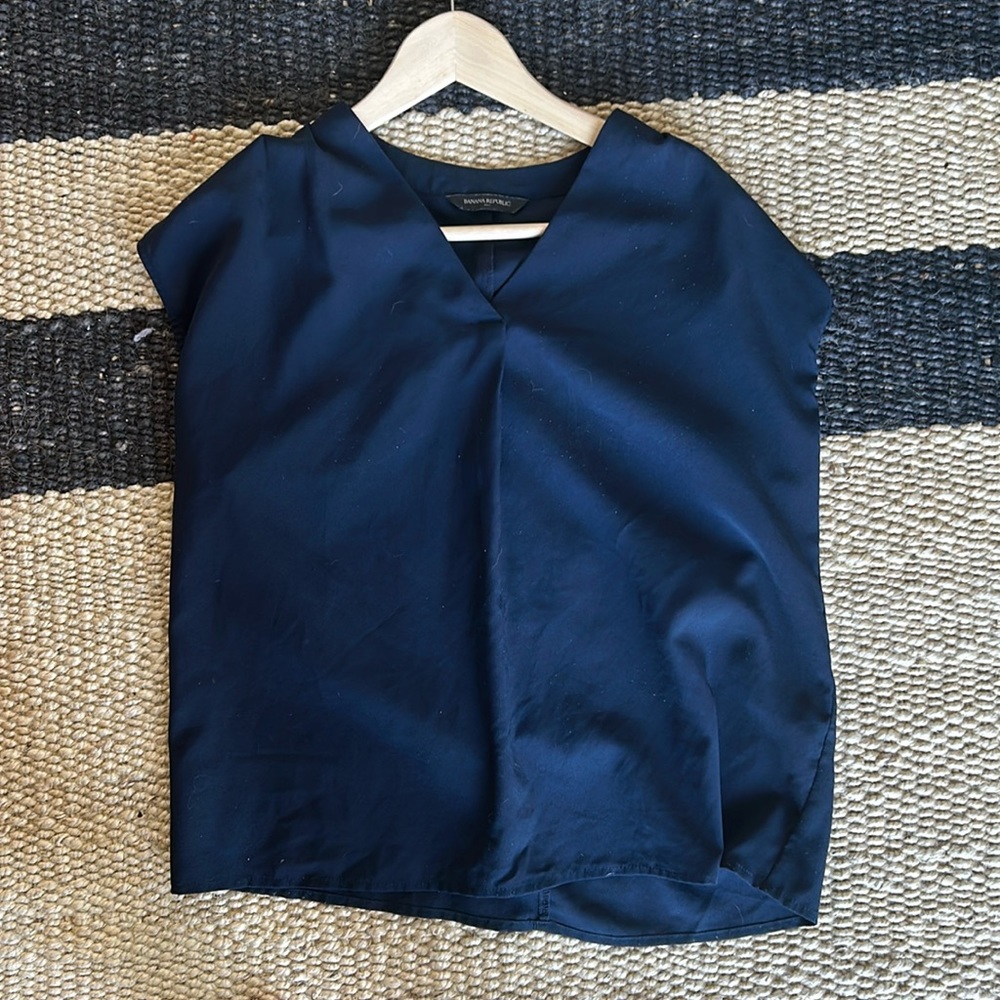 Banana Republic blouse navy blue